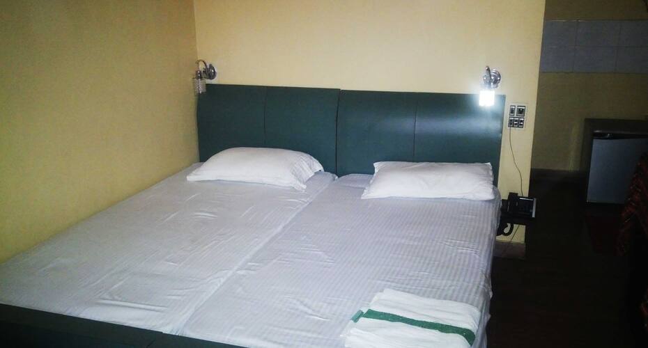 Galaxy Tourist Home, Kochi 3